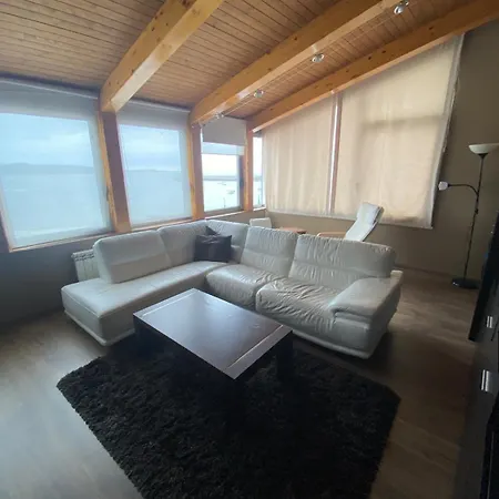 Apartment Junto Al Mar